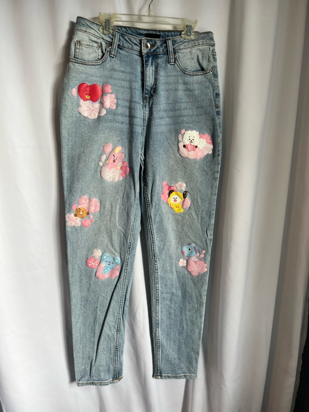 Hot Topic Bt21 Cherry Blossom Mom Jeans Size 3